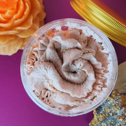 Warm Gingerbread – Whipped Cream Soap 120g | Cozy Winter Edition